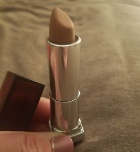 Maybelline | Makeup | Maybelline Matte Lip Daringly Nude Rich Ruby